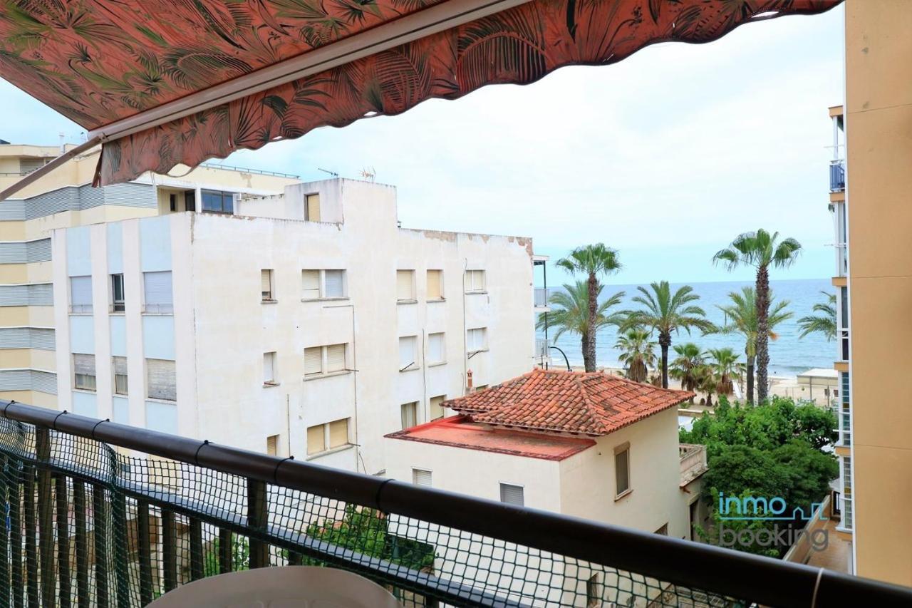 Neptuno Con Vistas Al Mar Salou Exterior foto